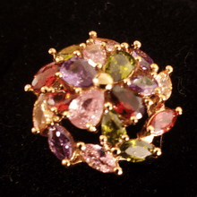 Cargar imagen en el visor de la galería, Zirconia multi color crystal on spiral and flower design