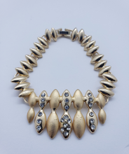 Load image into Gallery viewer, Laminated hanging pedals with clear crystals (set)