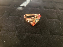 Cargar imagen en el visor de la galería, Slanted Tri colored crystals design