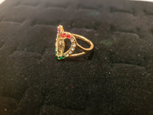 Cargar imagen en el visor de la galería, Hollow heart with Rosa de Guadalupe (tri color Religious)