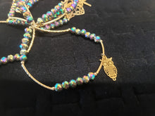 Load image into Gallery viewer, Litmus color crystal Bangle with hanging pendants