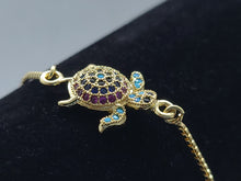 Cargar imagen en el visor de la galería, Swimming Turtle with crystals - four colors - v2 (bracelet)