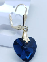 Cargar imagen en el visor de la galería, Navy blue crystal hearts