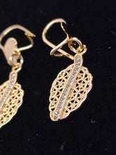 Cargar imagen en el visor de la galería, Hollow clear crystal grape vine