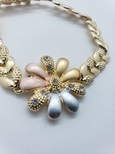 Load image into Gallery viewer, Laminated multi color daisies with clear crystals (set)