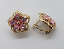 Load image into Gallery viewer, Pink five pedal flower with clear crystals (set)