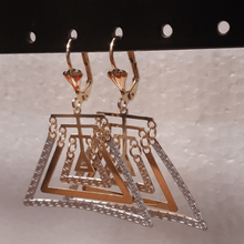 Load image into Gallery viewer, Tri - color large trapezoids