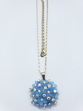 Load image into Gallery viewer, Blooming blue rose with clear crystals (set)