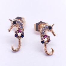 Load image into Gallery viewer, Seahorse with multi color crystals