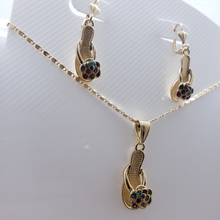 Load image into Gallery viewer, Sandals with multi color crystals (set)