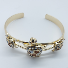 Cargar imagen en el visor de la galería, Dual shell color Tri turtles with clear crystals