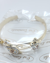 Cargar imagen en el visor de la galería, Dual shell color Tri turtles with clear crystals