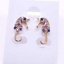 Load image into Gallery viewer, Seahorse with multi color crystals