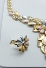 Load image into Gallery viewer, Laminated multi color daisies with clear crystals (set)