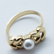 Cargar imagen en el visor de la galería, Hanging leaves and basket with clear crystals - pearls (sets)