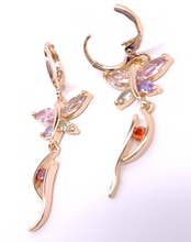 Cargar imagen en el visor de la galería, Flapping fly with multi color crystals (red)