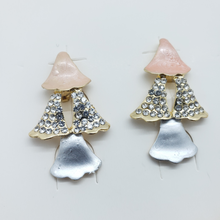 Load image into Gallery viewer, Multi color laminated ribbon with net design and clear crystals