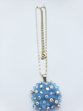 Load image into Gallery viewer, Blooming blue rose with clear crystals (set)