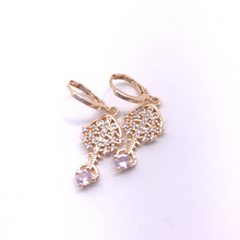 Cargar imagen en el visor de la galería, Fish bone outline with clear crystals