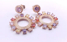 Cargar imagen en el visor de la galería, Hollow circle with multi color crystals