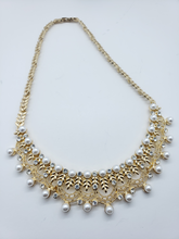 Cargar imagen en el visor de la galería, Hanging leaves and basket with clear crystals - pearls (sets)