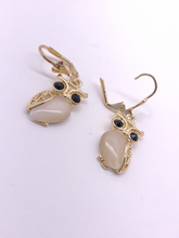 Load image into Gallery viewer, Owl with black crystal eyes