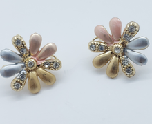 Load image into Gallery viewer, Laminated multi color daisies with clear crystals (set)