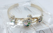 Cargar imagen en el visor de la galería, Multi colored tri Turtle with clear crystals