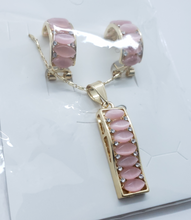 Cargar imagen en el visor de la galería, Pink Crystal row with clear crystals