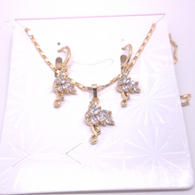 Load image into Gallery viewer, Elegant clear crystal swan (set)