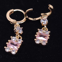 Cargar imagen en el visor de la galería, Elegant hanging pink square crystal