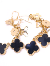 Cargar imagen en el visor de la galería, Black clovers with hanging pendants