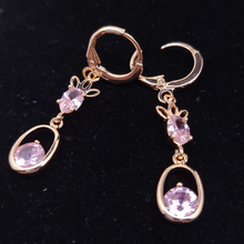 Cargar imagen en el visor de la galería, Flower with hanging Pink crystal