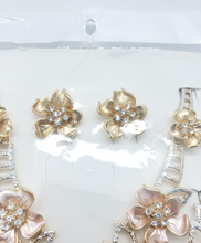 Load image into Gallery viewer, Gold rose design with clear crystals (set)
