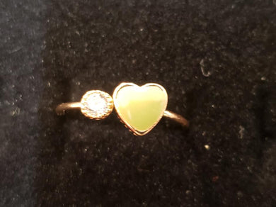 Heart shaped ring (green child)