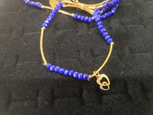 Cargar imagen en el visor de la galería, Blue color crystal bangle with hanging pendants
