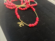 Load image into Gallery viewer, Cherry red pearl bangle with hanging pendants
