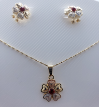 Load image into Gallery viewer, Shimmering four leaf clover tri color with a red crystal (set)
