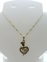 Cargar imagen en el visor de la galería, Rose with heart and small religious pendants - Rosina Jewlery
