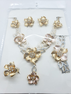 Gold rose design with clear crystals (set)