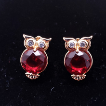 Load image into Gallery viewer, Red crystal Owl
