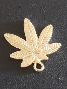 Small cannabis leaf