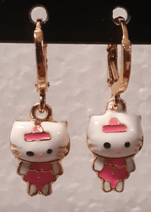 Small pink kitty earrings