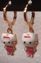 Load image into Gallery viewer, Small pink kitty earrings

