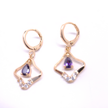 Load image into Gallery viewer, Hollow diamond shaped with hanging purple crystal
