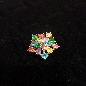 Multi color zirconia crystals on a star