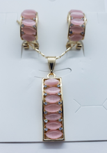 Load image into Gallery viewer, Pink Crystal row with clear crystals
